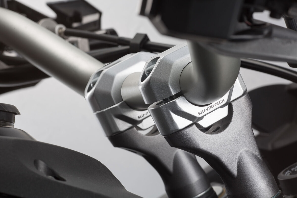 SW-Motech Lenkererhöhung, silber für Ø 28 mm Lenker, H=20 mm für Yamaha XSR 700