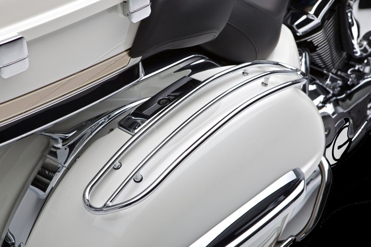 Koffer Top Rails VN1700 Classic Tourer 2014/ VN1700 Voyager 2014 Original Kawasaki