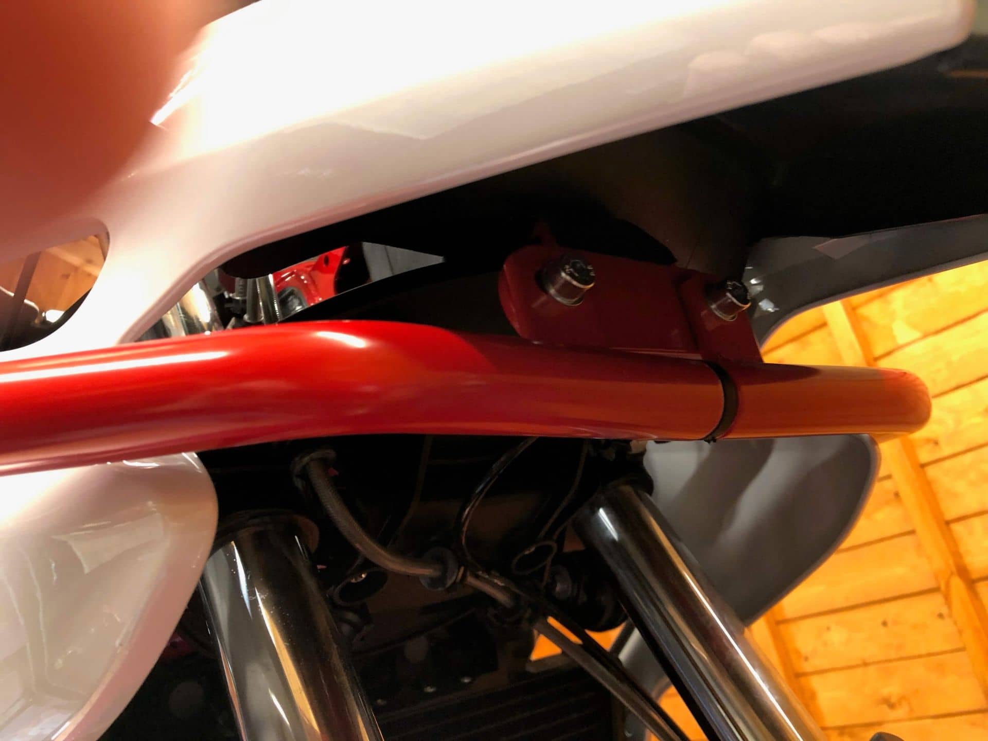 Tankschutzbügel rot für BMW F 650 GS Twin (08-11)/F 700 GS (12-17)/F 800 GS (08-16)