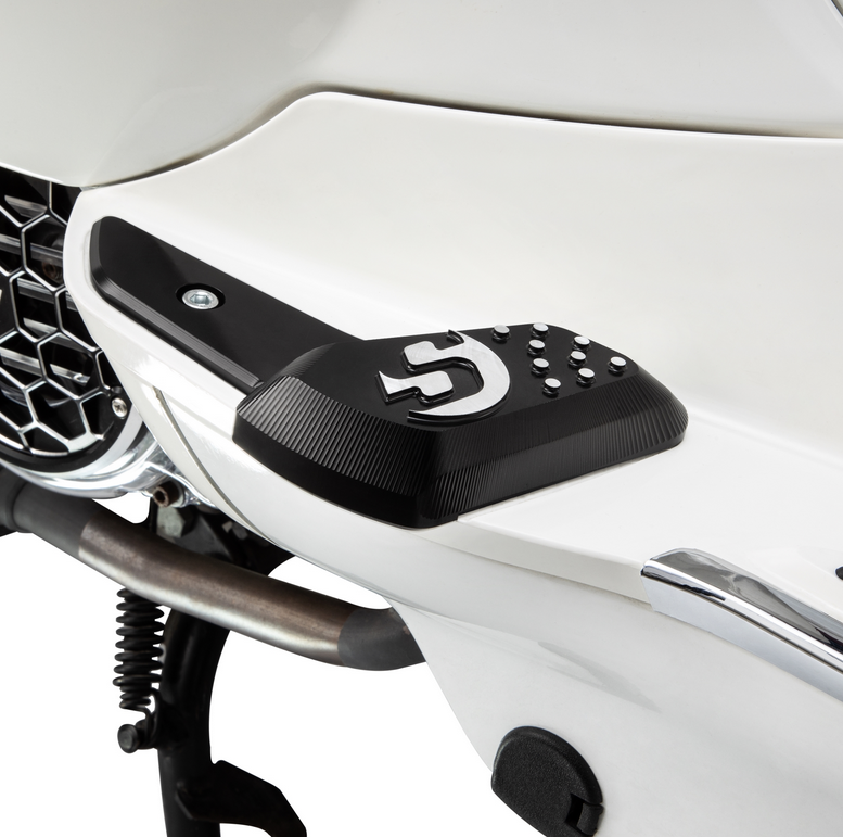 Fußrasten rechts und links für Vespa Primavera /​Sprint 50-150ccm 2T/​4T AC, schwarz