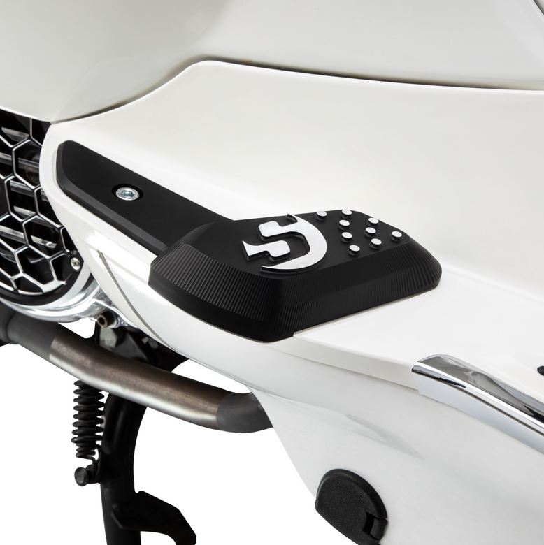 Fußrasten rechts und links für Vespa Primavera /​Sprint 50-150ccm 2T/​4T AC, schwarz matt