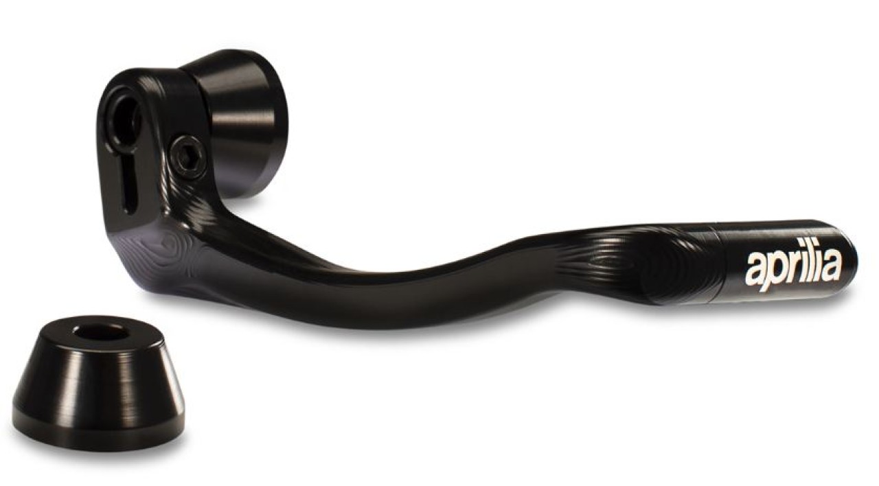 Bremshebelschutz schwarz für Aprilia Tuono 457 (25-)