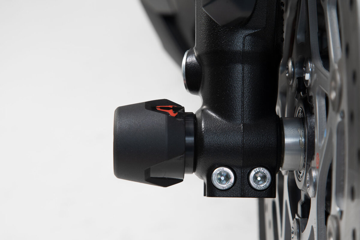 SW-Motech Sturzpad-Kit für Vorderachse schwarz für Yamaha MT-09 /Tracer, XSR 900