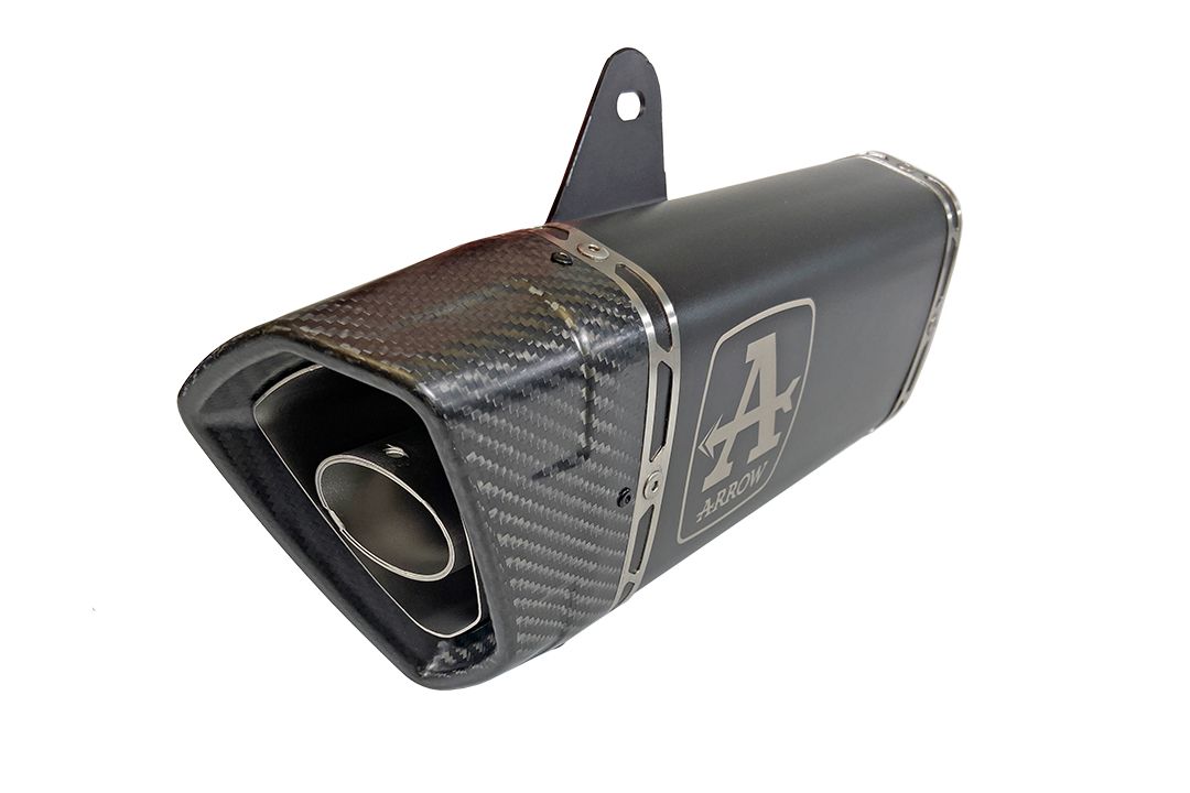 ARROW PISTA DARK Slip-On Titan für Honda CB 750 Hornet (23-)