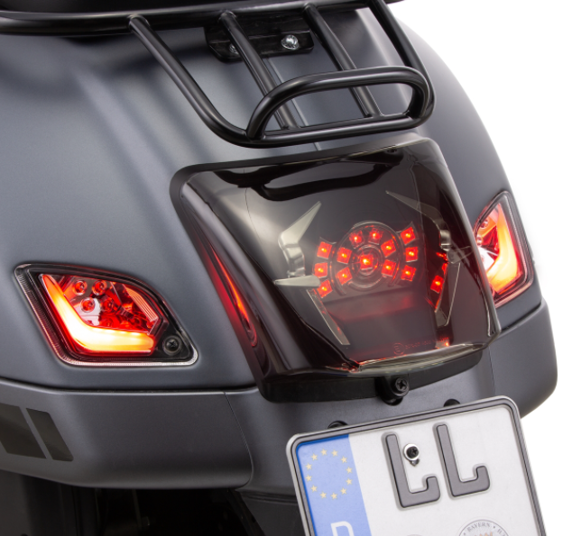 Blinker Kit vorne & hinten für Vespa GTS/​GTS Super/​GTV/​GT 60/​GT/​GT L ('03-'13), klar