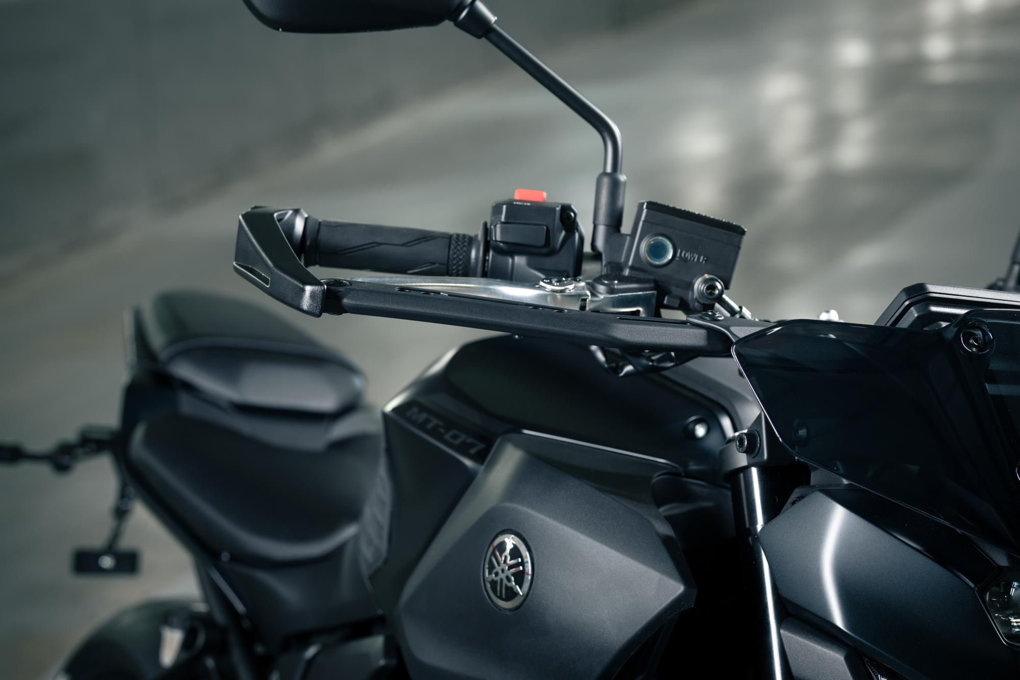 Halterung für Knöchelschützer für Yamaha MT-09 (24-) / MT-07 (25-) Original