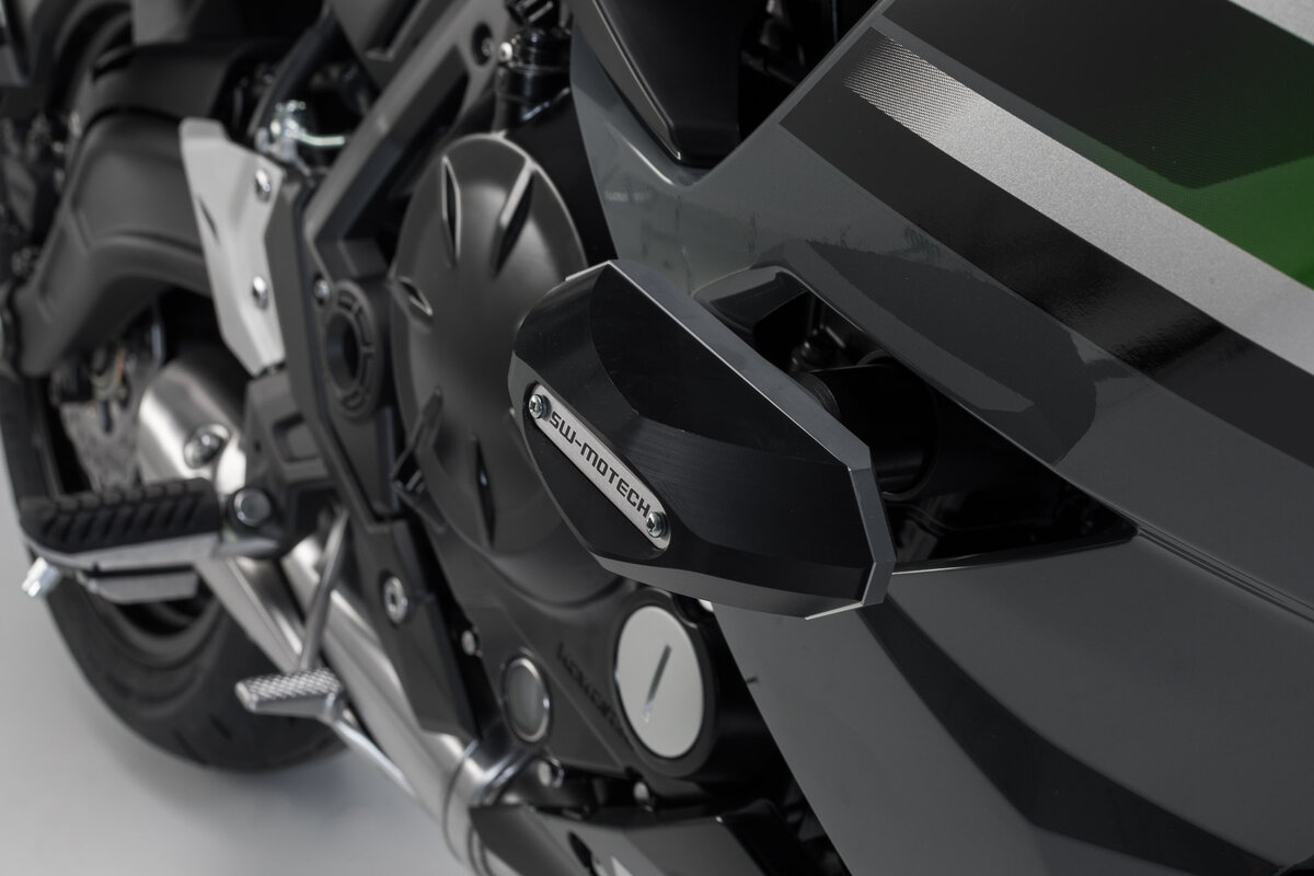 SW-Motech Sturzpad-Kit schwarz für Kawasaki Ninja 650