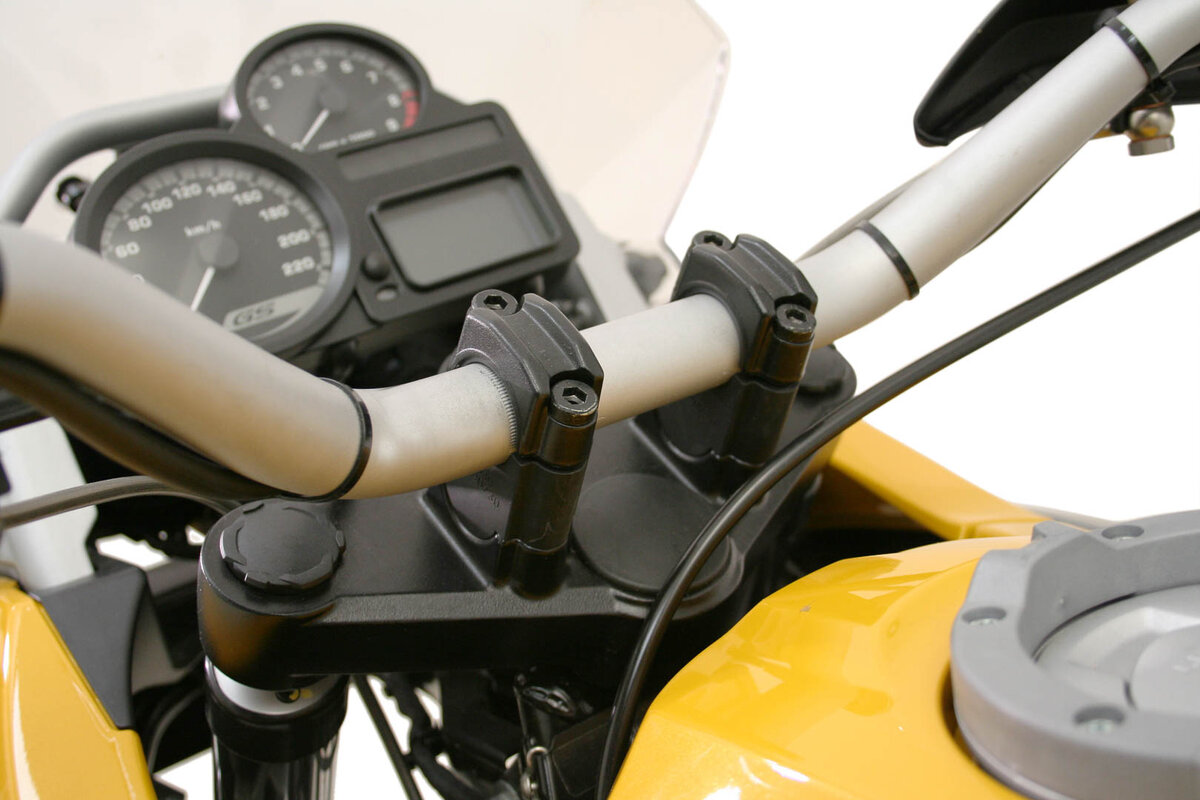 SW-Motech Lenkererhöhung, schwarz für Ø 28 mm Lenker, H=30 mm für BMW F 800 GS Adventure
