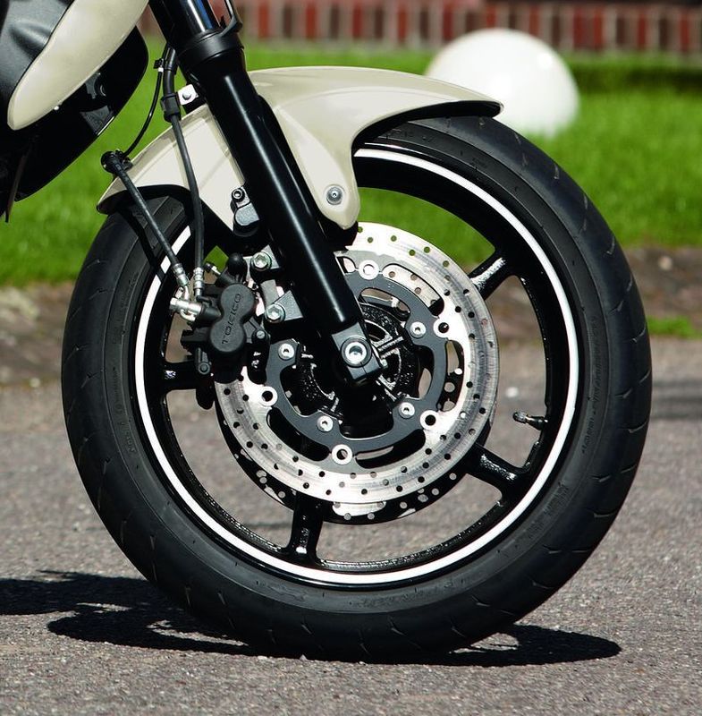 Felgendekor, Weiß für Suzuki GSX-R1000 BJ. 2005 - 2006/ 2007-2008/ 2009-2011/ 2012-2016/ GSX-R750 BJ