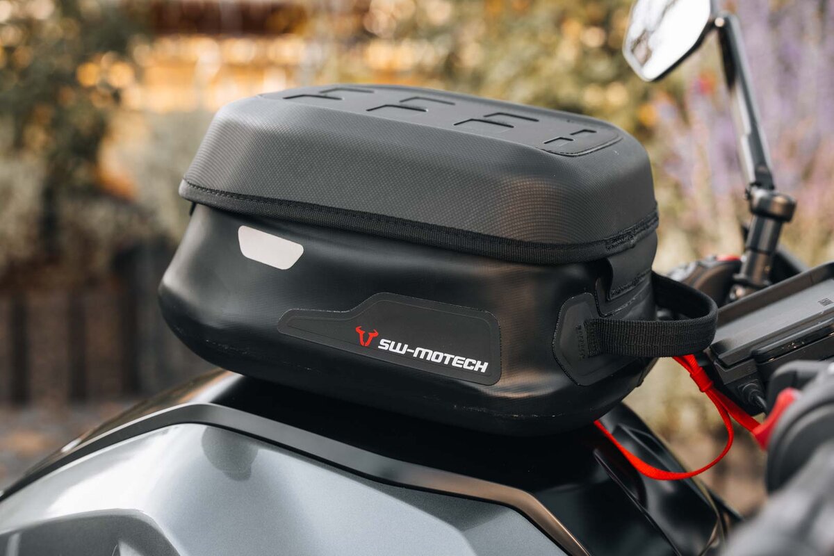 SW-Motech PRO Micro WP wasserdichter Tankrucksack für BMW R 12 G/S (25-)