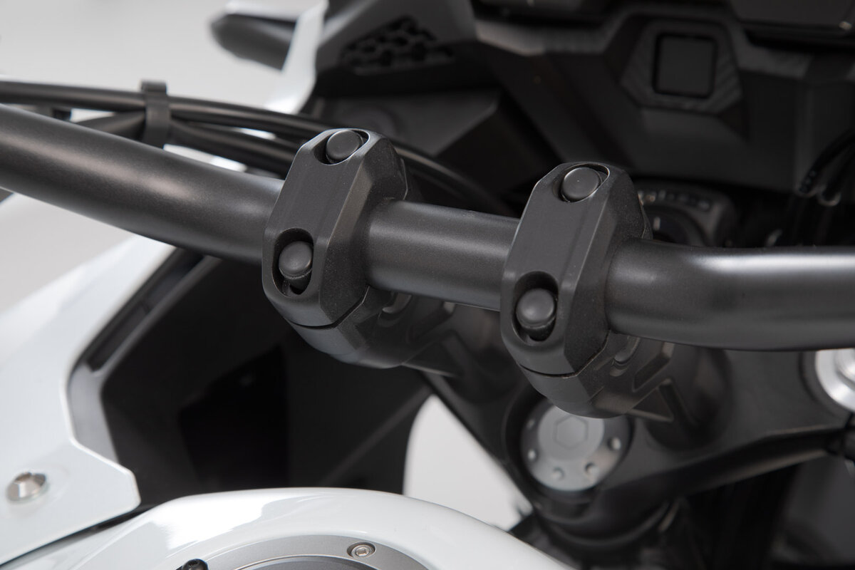 SW-Motech Lenkererhöhung, schwarz für Ø 28 mm Lenker, H=20 mm für Yamaha XSR 700 (15-20)