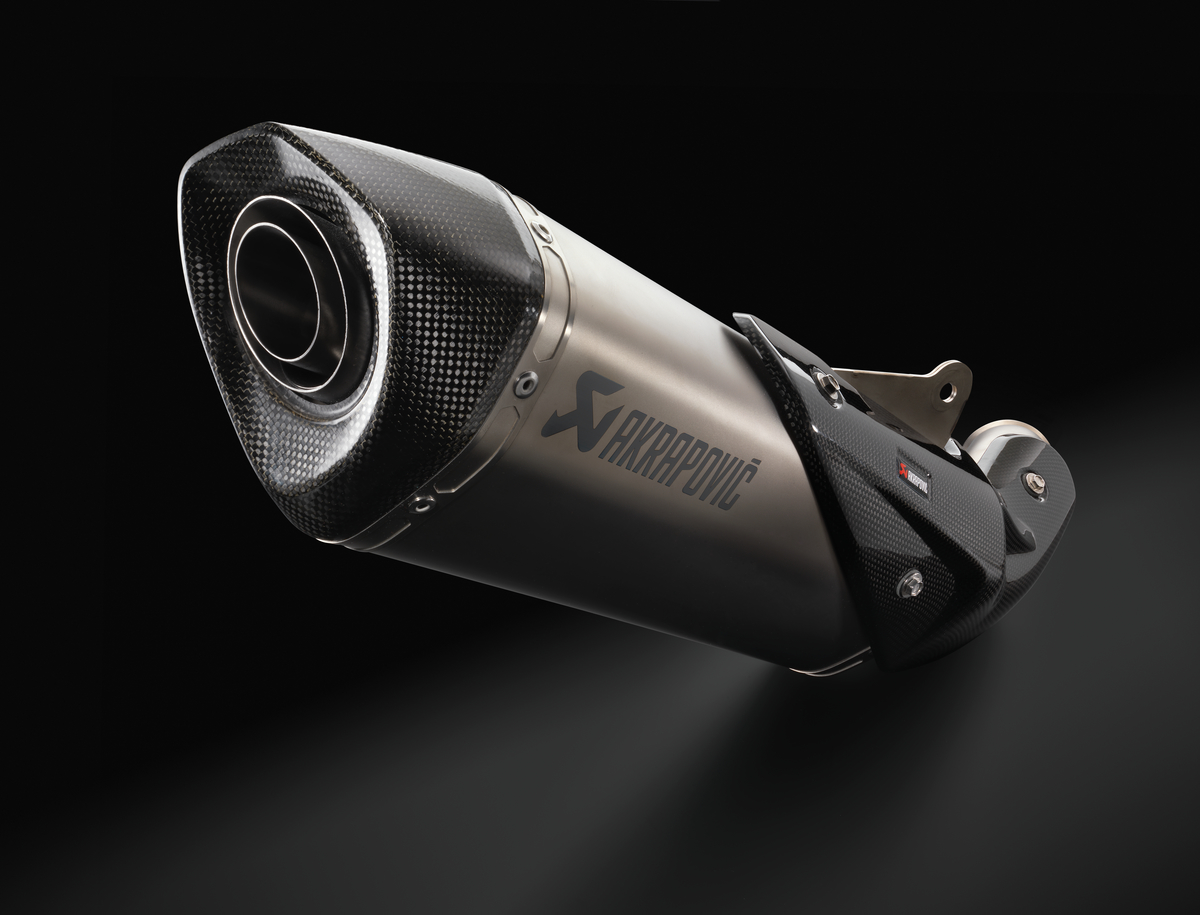 Akrapovic Slip-On LINE Auspuffanlage für KTM 790 Duke (Bj.18-)