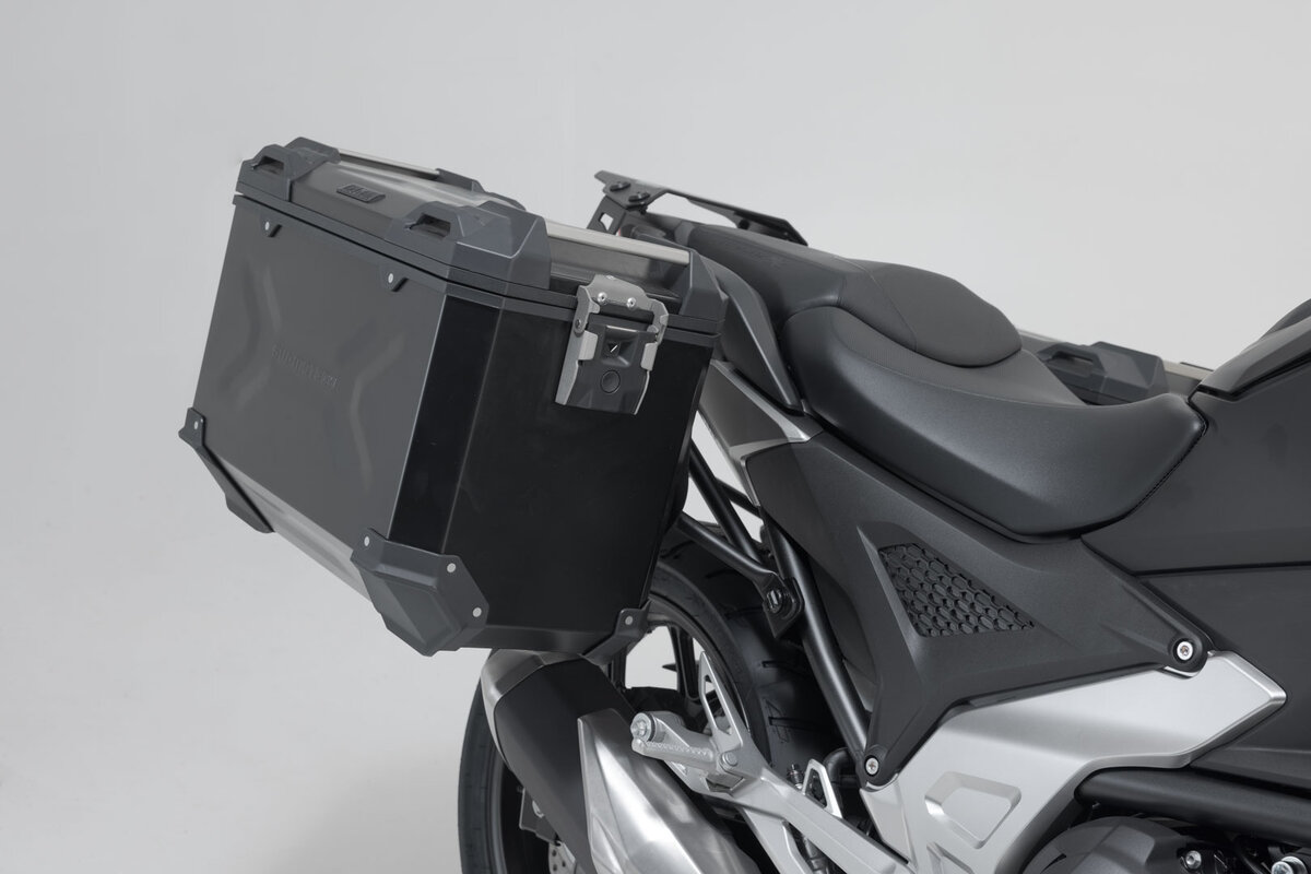 SW-Motech TRAX ADV Alukoffer-System schwarz für (45l) für Honda NC750X (21-), RH09