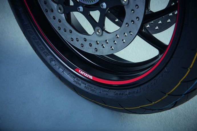 Felgendekor für Suzuki Modelle Original Suzuki