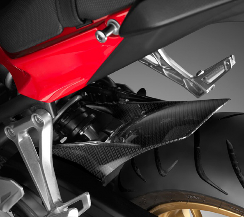 Hinterradabdeckung in Carbon-look Original Honda CB 650 F/ CBR 650 F