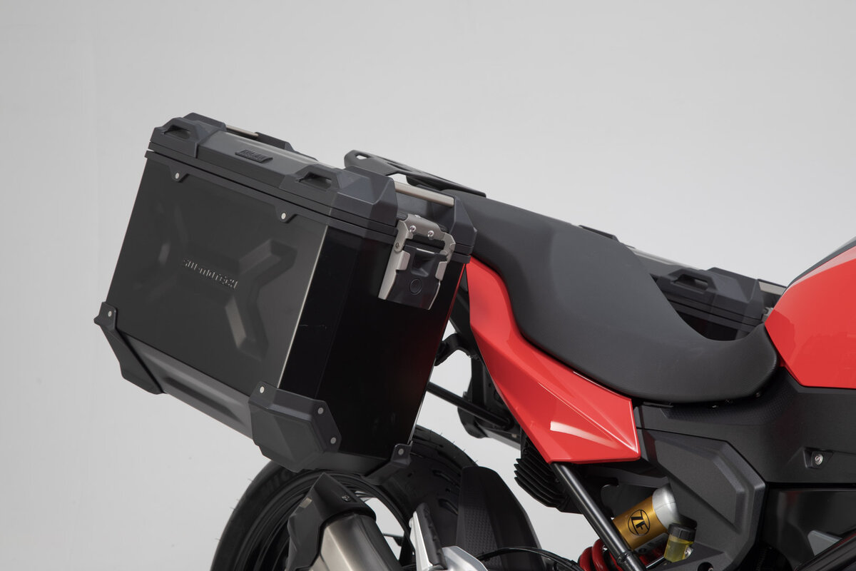 SW-Motech TRAX ADV Alukoffer-System schwarz für (45l) für BMW F 900 XR (20-), 4R90 (K84)