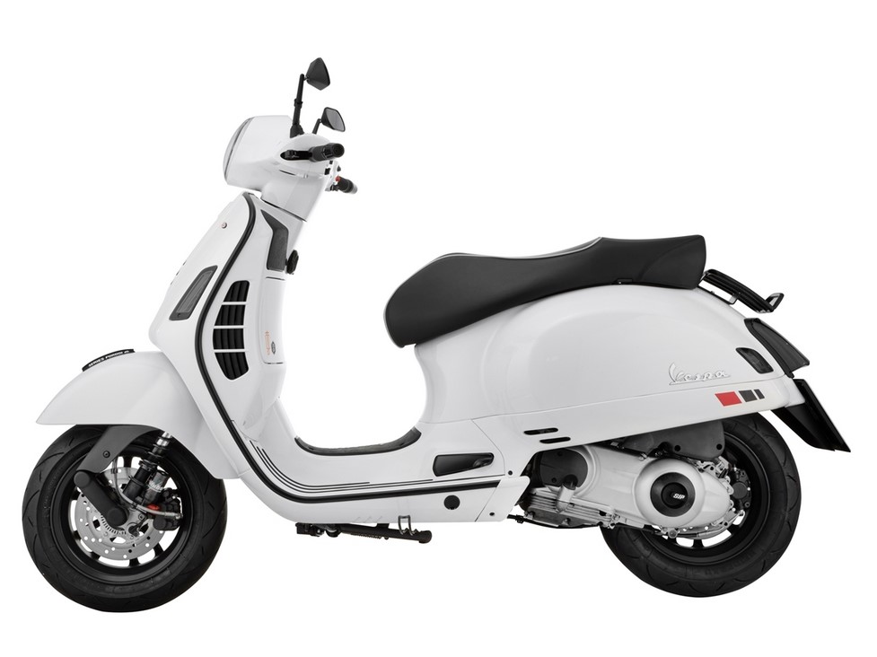 Rahmen Rücklicht Conversion für Vespa GTS/​GTS Super/​GTV 125-300ccm ('14-'18), chrom