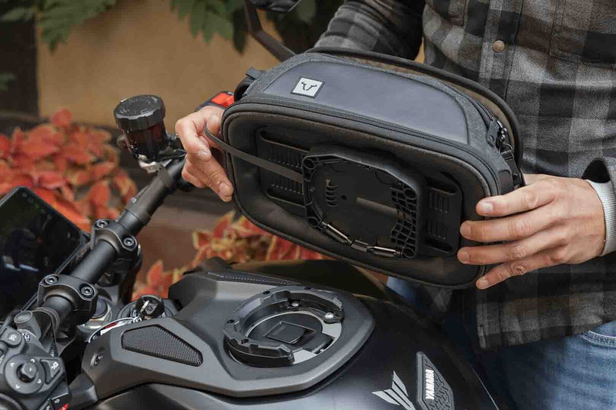 SW-Motech Legend Gear Tankrucksack LT4 schwarz für Honda CMX 1100 Rebel /T /SE (24-), SC87