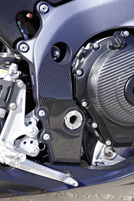 Rahmenschutzfolie, Carbon Optik für Suzuki GSX-R750 BJ. 2011-2017/ GSX-R600 BJ. 2011-2017