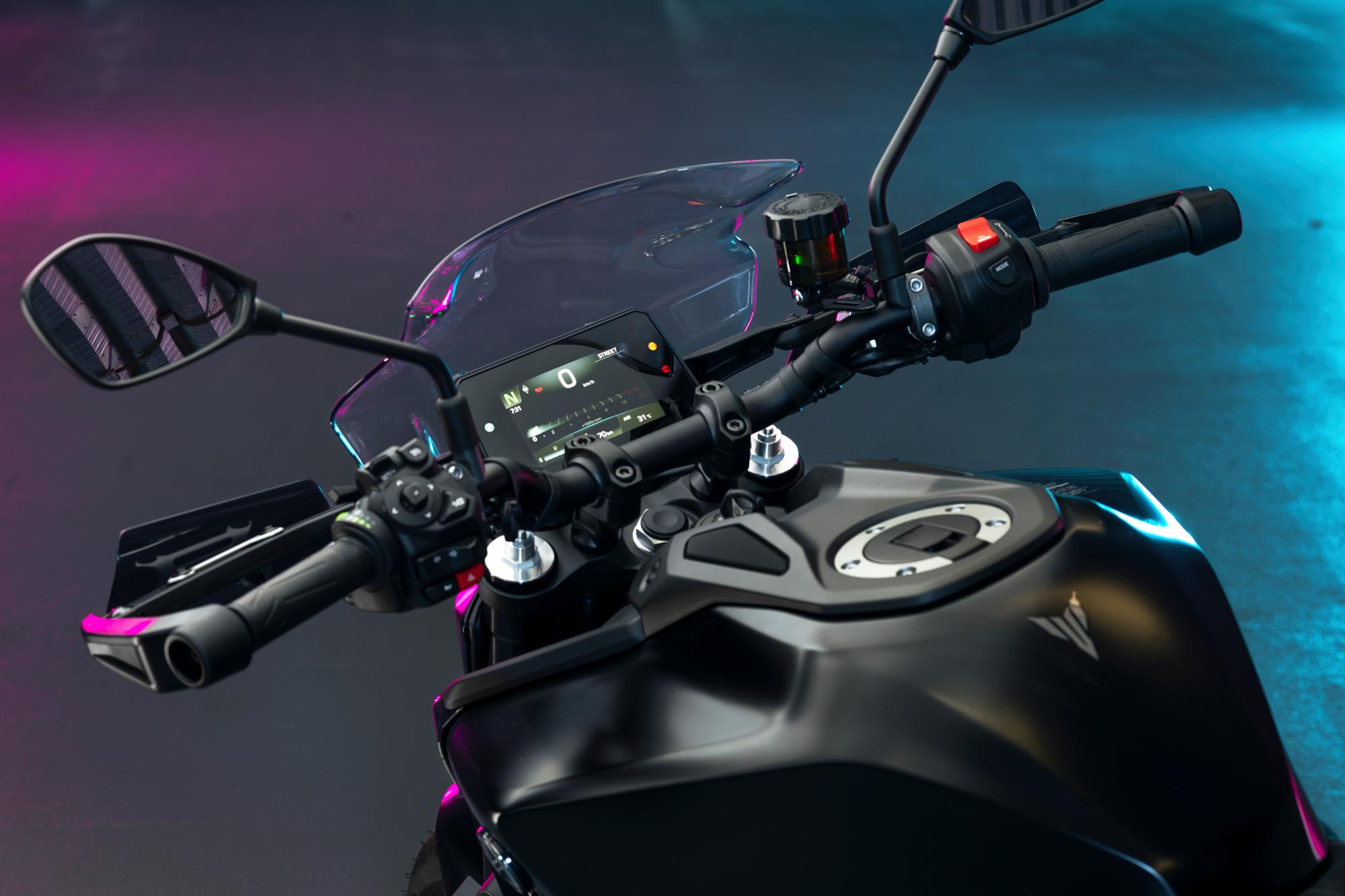 Mittelhohe Verkleidungsscheibe für MT-09 (24-25) / MT-07 (2025) Original Yamaha