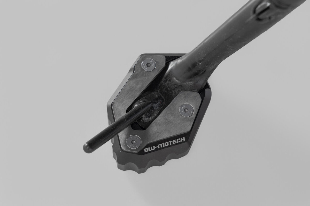 SW-Motech Seitenständerfuß-Verbreiterung für Yamaha MT-09 (20-) / XSR900 (21-)