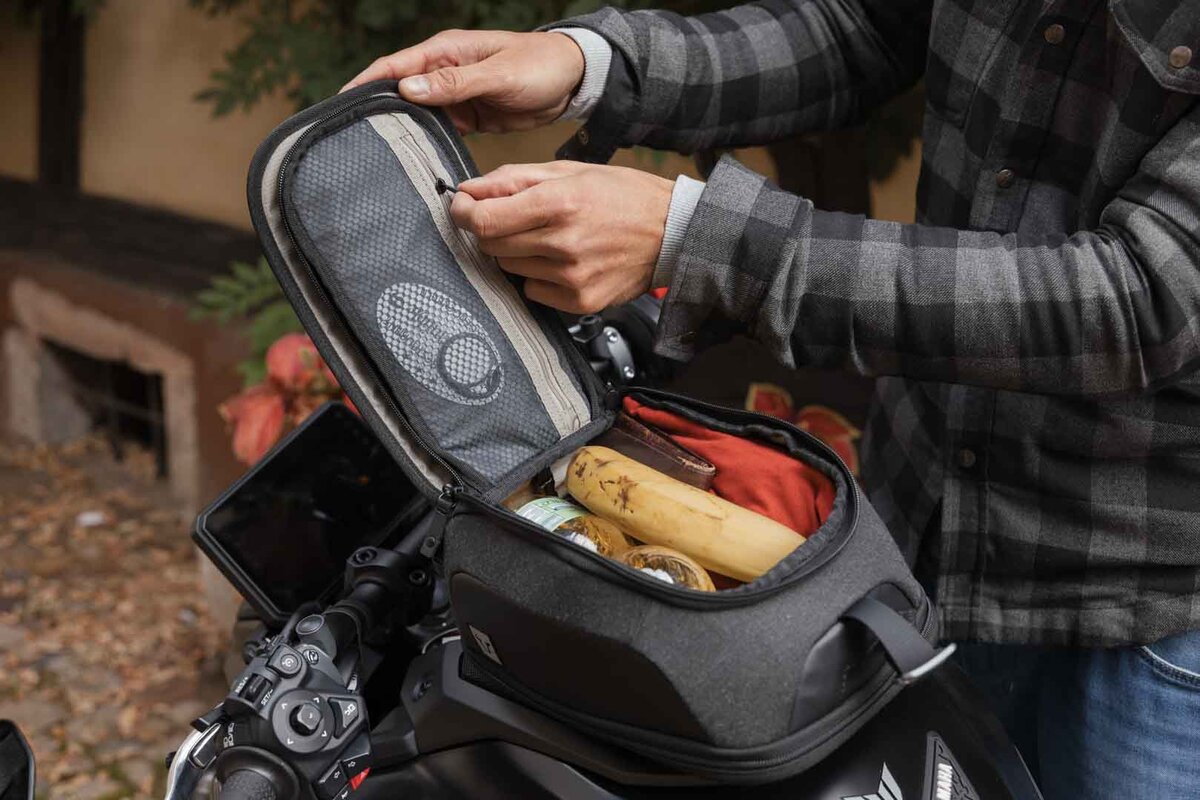 SW-Motech Legend Gear Tankrucksack LT4 schwarz für Honda CMX 1100 Rebel /T /SE (24-), SC87