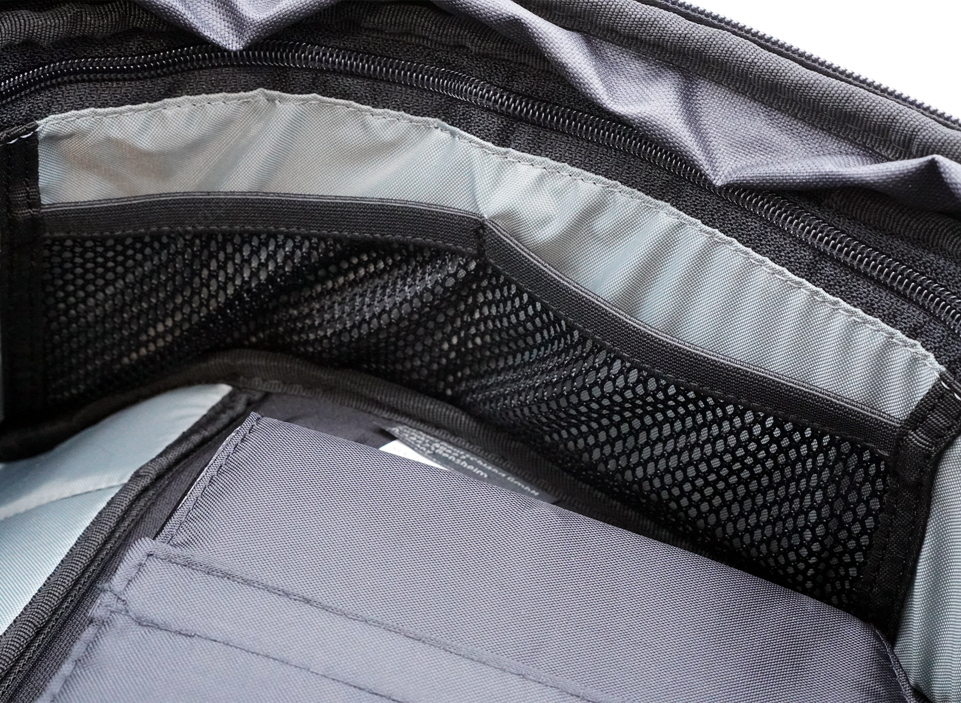Tankrucksack groß 11-15 L. für Suzuki Modelle Original