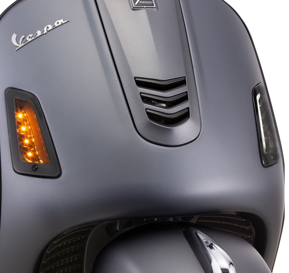 Blinker Kit vorne links/rechts für Vespa GTS/​GTS Super/​GTV 125-300ccm ('14-), getönt