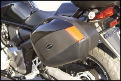 Abdeckung Seitenkoffer, schwarz für Suzuki GSF1250S Bj. 2007-2014/ GSF1250S BJ. 2015-2016