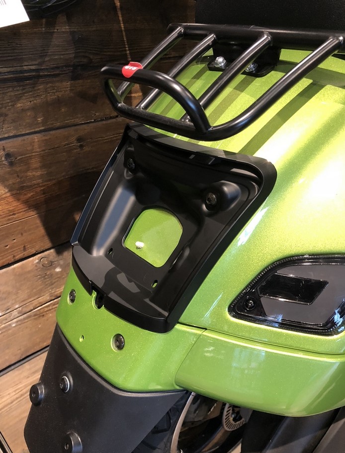 Rahmen Rücklicht Conversion für Vespa GTS/​GTS Super/​GTV 125-300ccm ('14-'18), schwarz matt