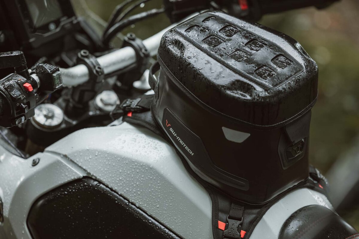 SW-Motech PRO Cross WP Riemen-Tankrucksack für Yamaha Tracer 900 (14-18)