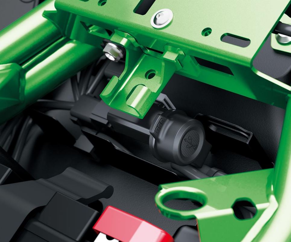 USB-Ladestecker für Kawasaki Z H2 2020- original