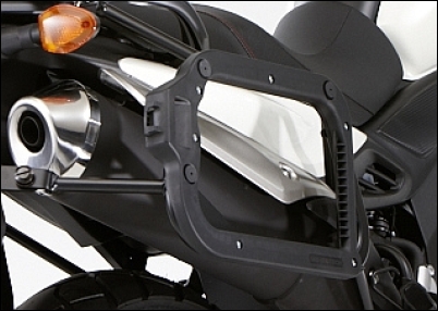 Adapterplatte für Seitenkoffer "Touring" für Suzuki V-Strom 650 BJ. 2012-2016
