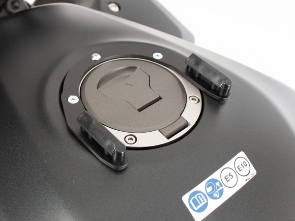 Tankring Basic inkl. Tankrucksackverschlusseinheit für Honda CB 300 R (18-) Hepco & Becker