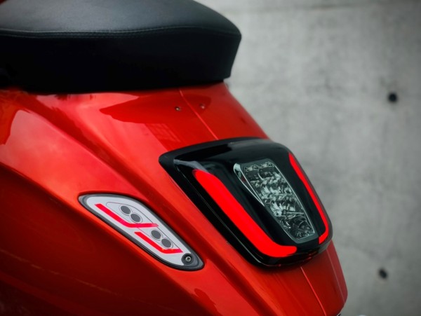 Rücklicht LED Zelioni für Vespa Primavera /​ Sprint 50-150ccm