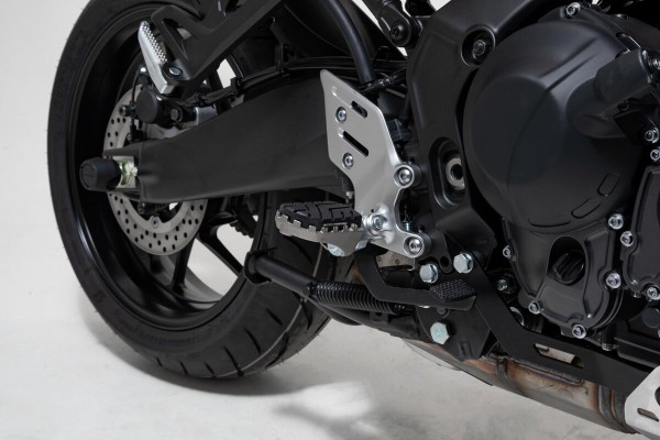 SW-Motech Verstellbare Fußrasten ION, Edelstahl, für Yamaha Tracer 9 /GT