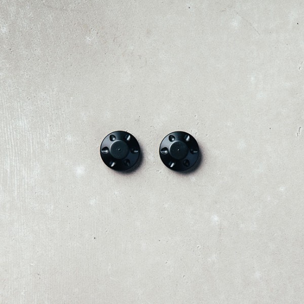 Abdeckung schwarz für Spiegelaufnahme für Moto Guzzi V7 III/ V9 Bobber/ V9 Roamer / V7 850