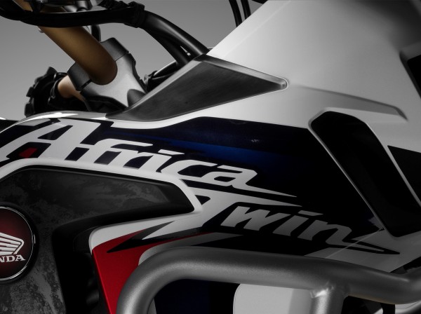 Original Honda Windabweisersatz oben für Africa Twin CRF1000L
