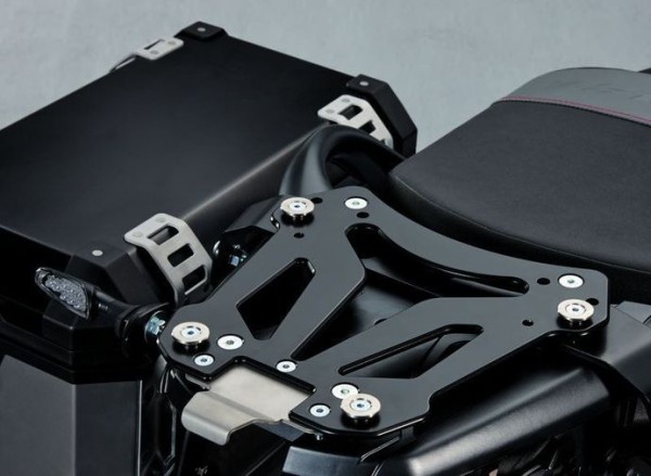 Top-Case Träger (schwarz) für Suzuki V-Strom 650 BJ. 2012-2016