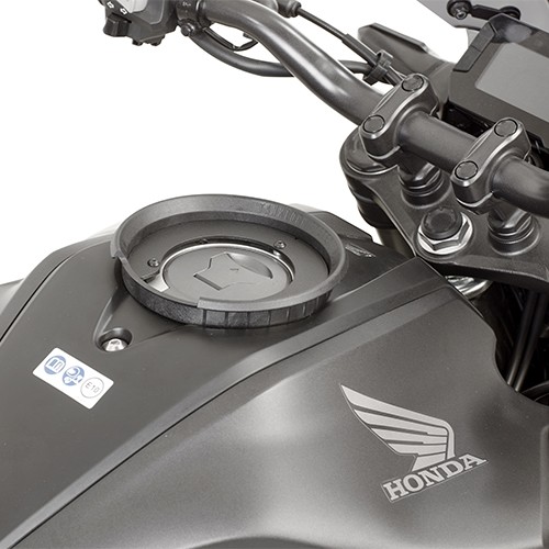 Befestigungsring Givi Tankrucksäcke Honda CB 125 R (18-20) / CB 300 R (18-21)