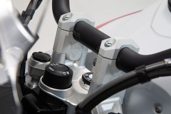 SW-Motech Lenkererhöhung, silber für Ø 32 mm Lenker, H=40 mm für BMW R 1250 GS /Adventure